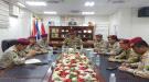 اجتماع عسكري في عدن يبحث إعادة تنظيم القوات المسلحة وتعزيز التكامل بين الوحدات ...